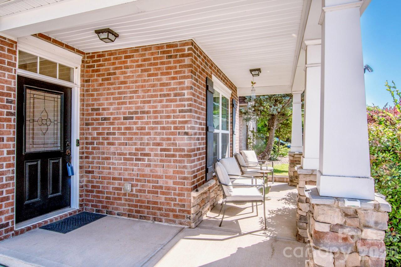 4160 Sw Waterstone Place Property Photo 3