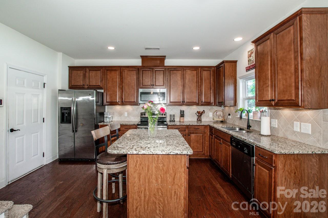 4160 Sw Waterstone Place Property Photo 9