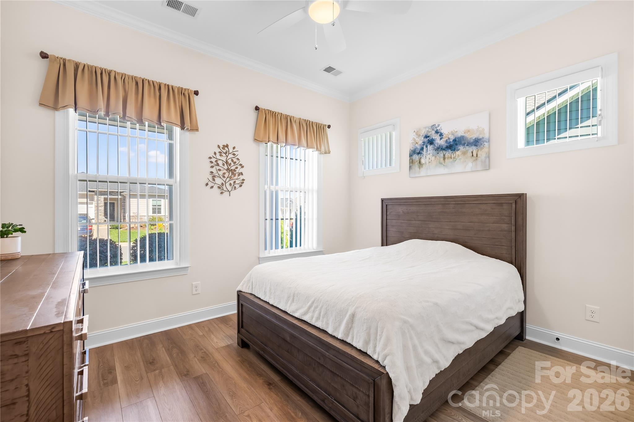 454 Bowline Drive Property Photo 19