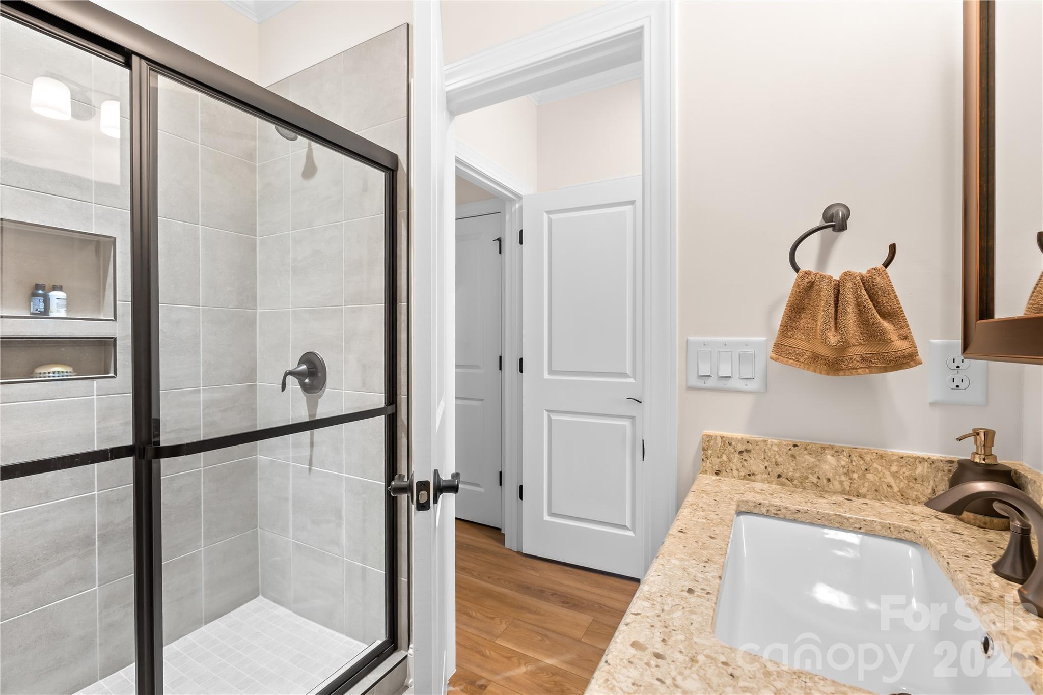 454 Bowline Drive Property Photo 28
