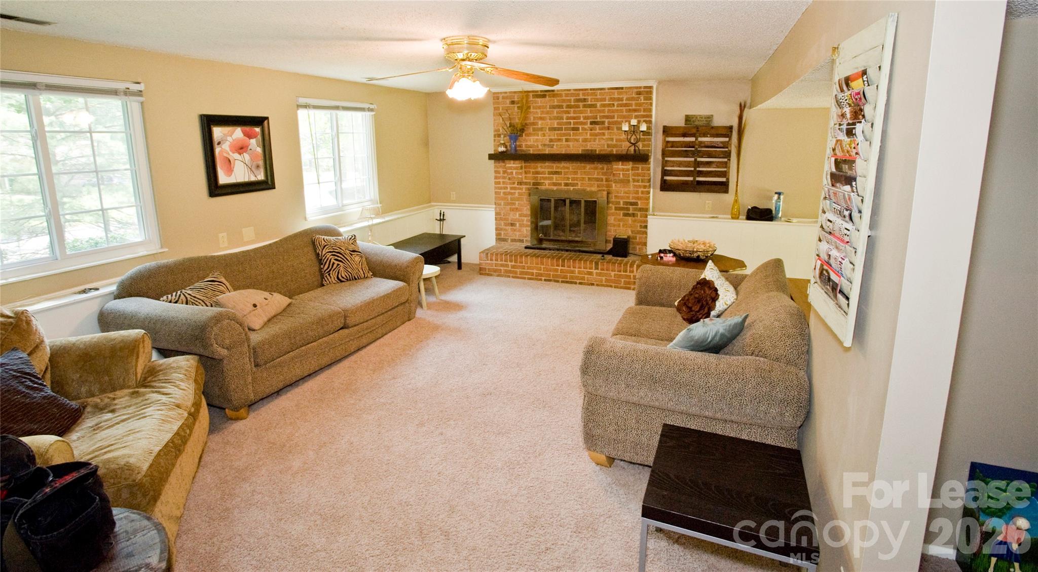 1635 Van Dyke Drive Property Photo 2