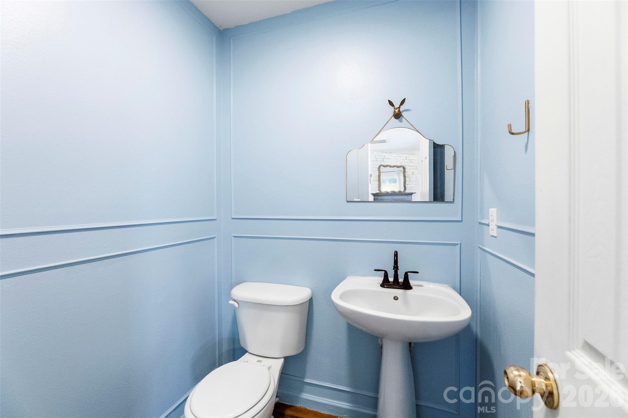 9610 Duxford Lane Property Photo 9