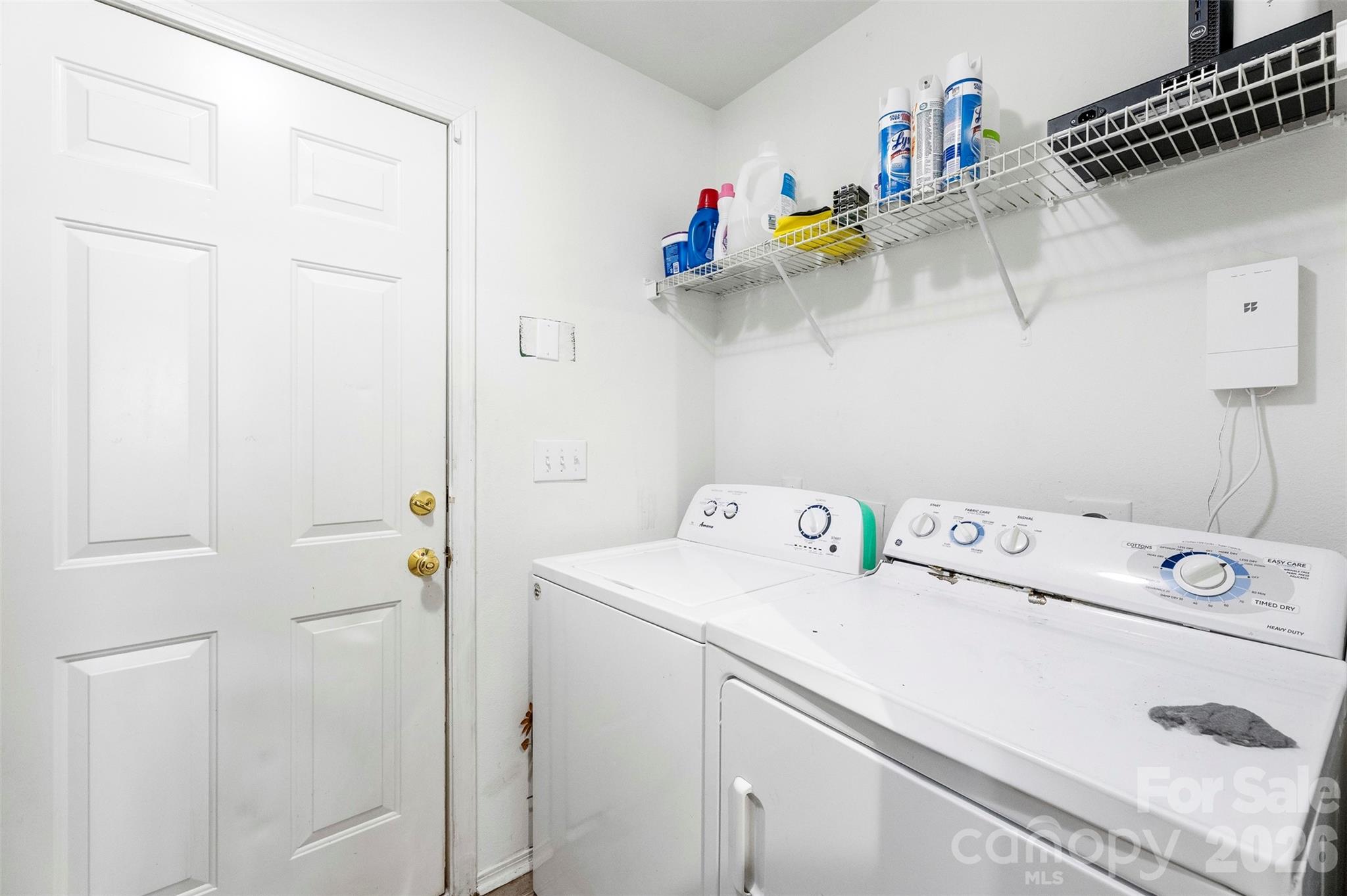 9610 Duxford Lane Property Photo 14
