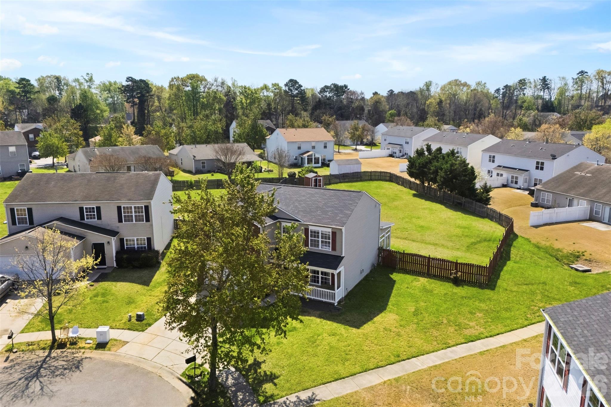 9610 Duxford Lane Property Photo 38