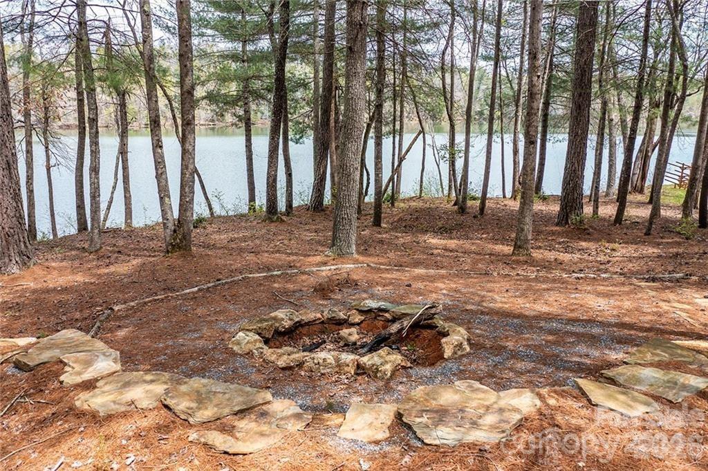 199 Table Rock Trace 130 Property Photo 17