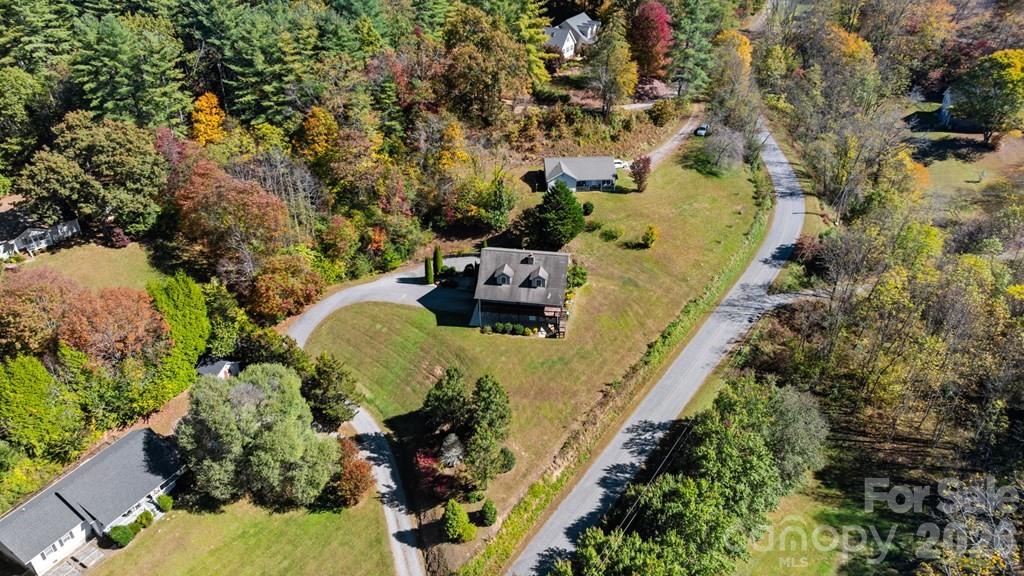 44 Ellistone Court Property Photo 6