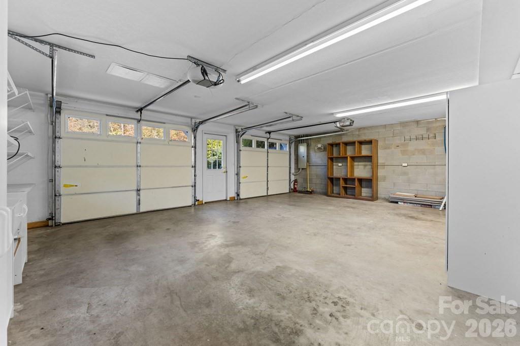 44 Ellistone Court Property Photo 33