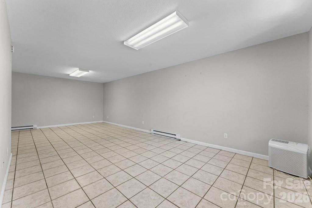 44 Ellistone Court Property Photo 37