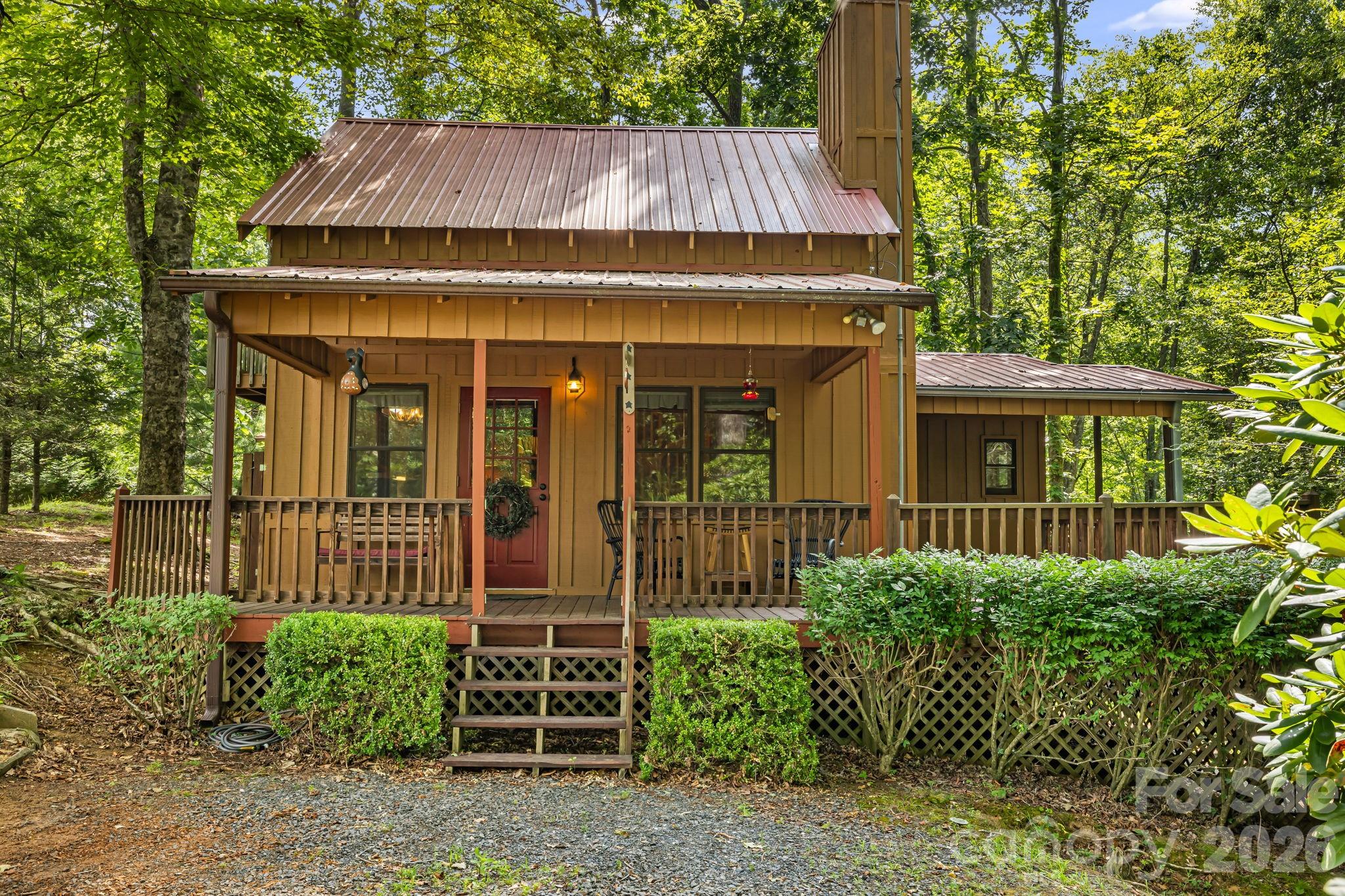 180 Grace Way Property Photo 3