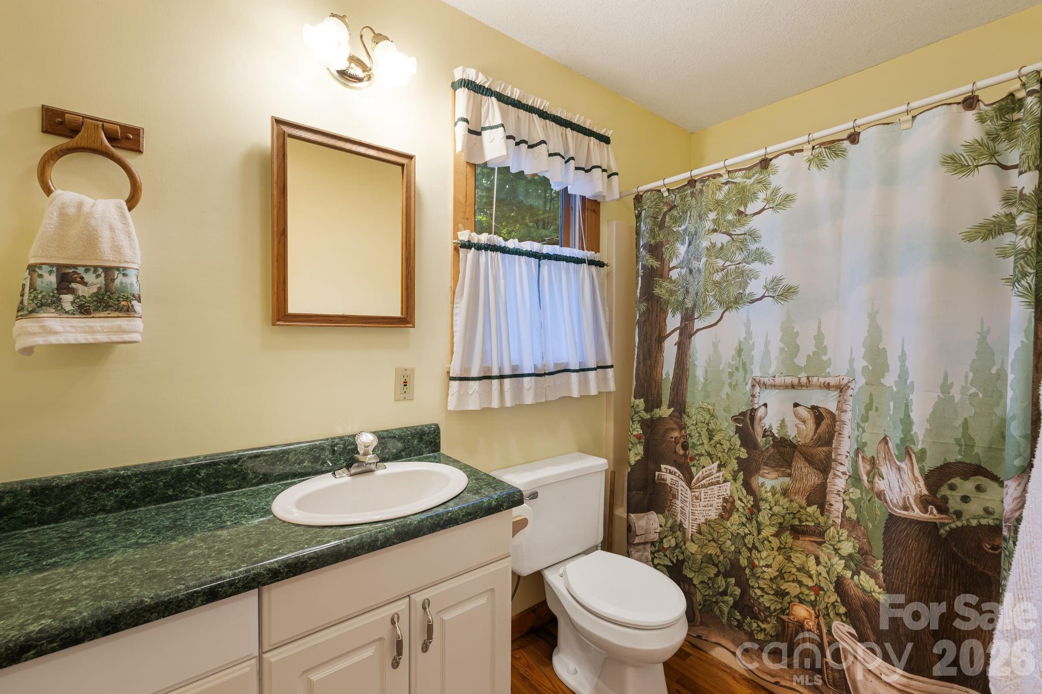 180 Grace Way Property Photo 17