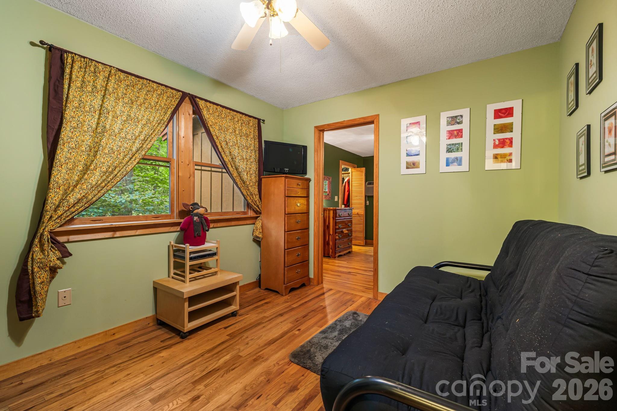 180 Grace Way Property Photo 18