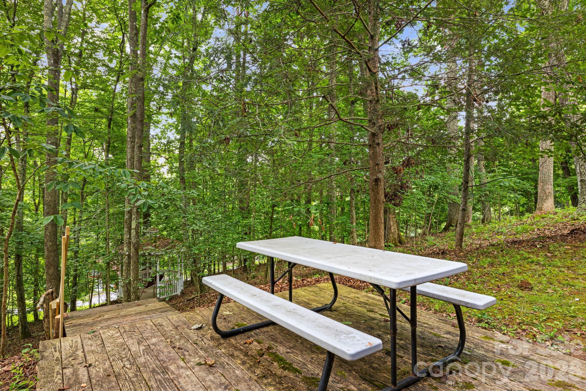 180 Grace Way Property Photo 34