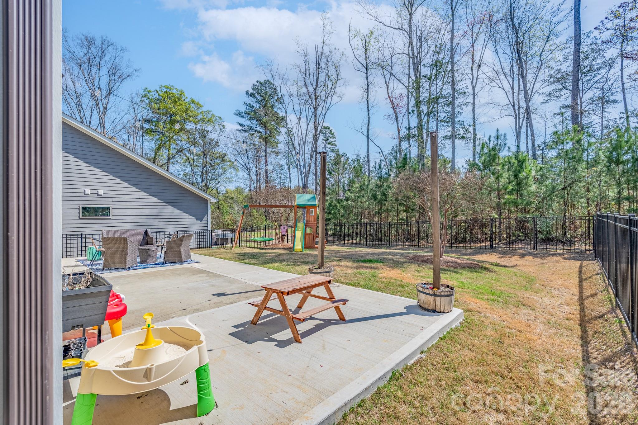 1786 Rhynes Trail Property Photo 31