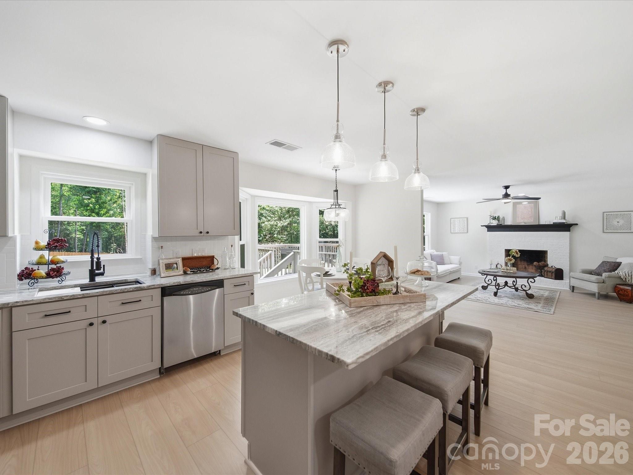 3919 Cherrybrook Drive Property Photo 10