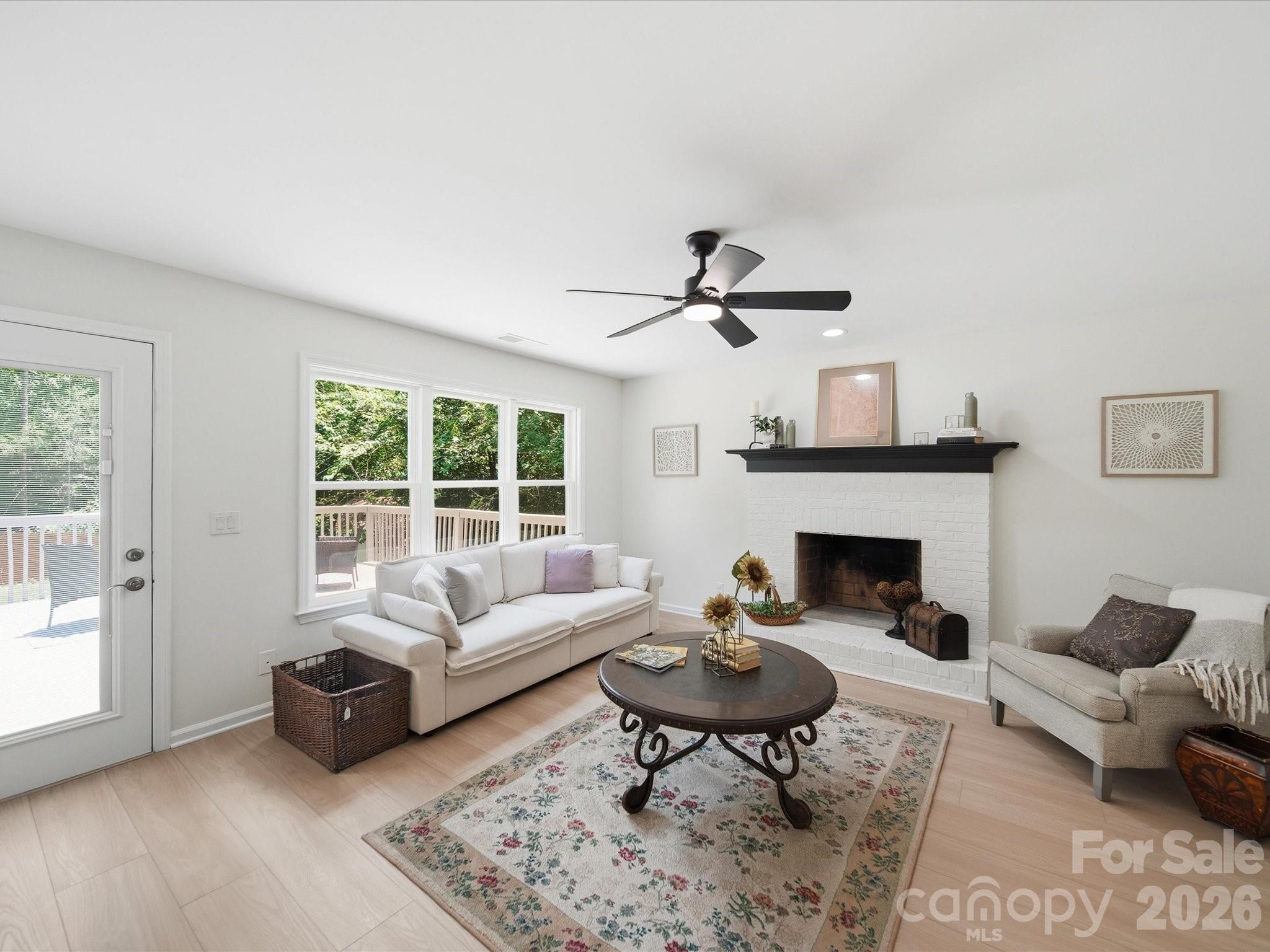 3919 Cherrybrook Drive Property Photo 14