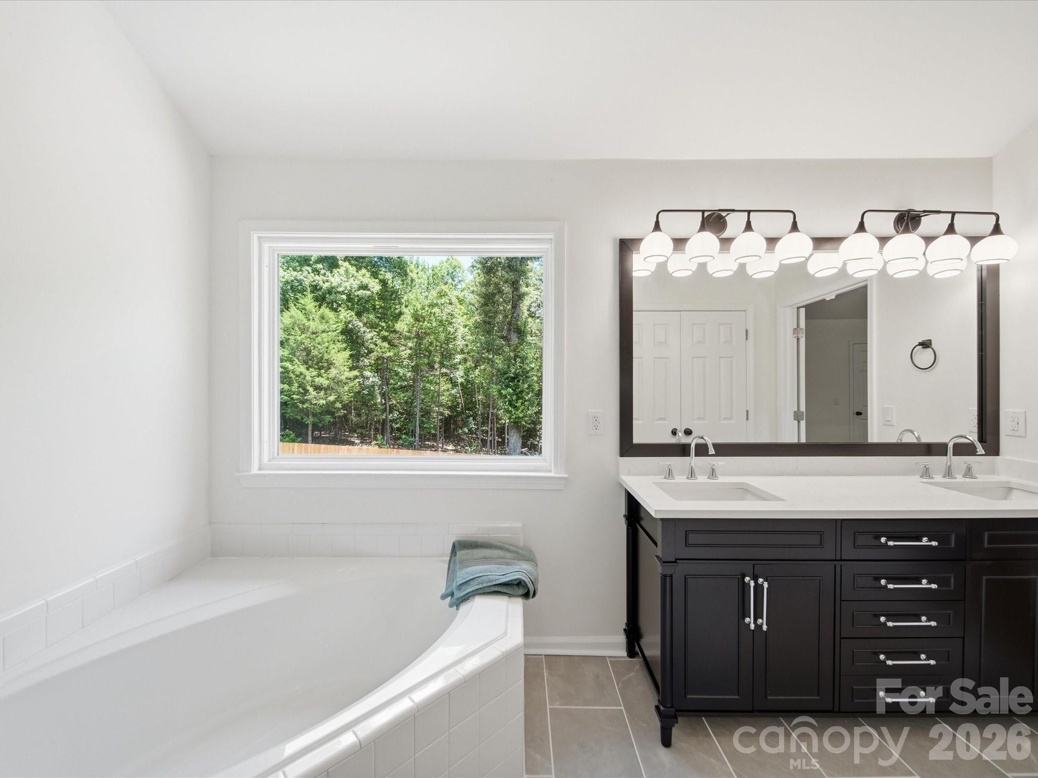 3919 Cherrybrook Drive Property Photo 25
