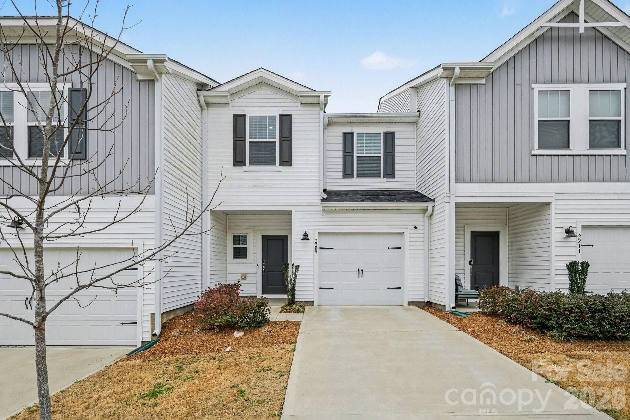 2207 Belterra Drive Property Photo 1