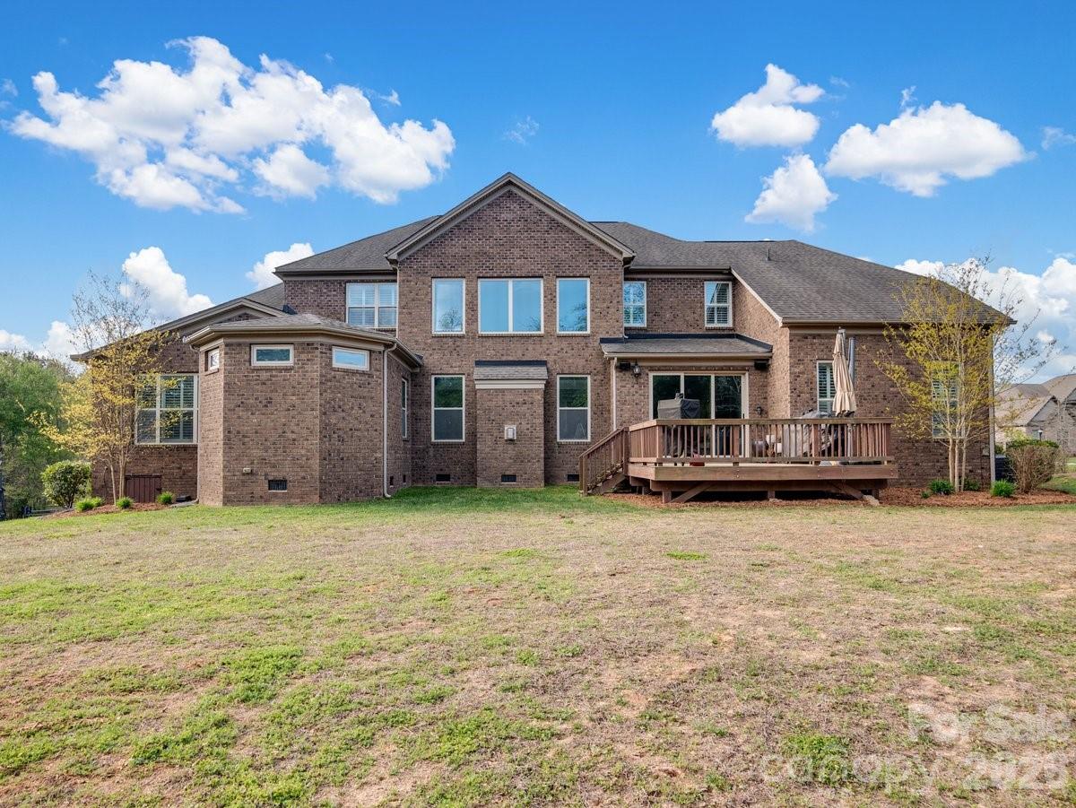 1015 Golden Bell Drive Property Photo 44