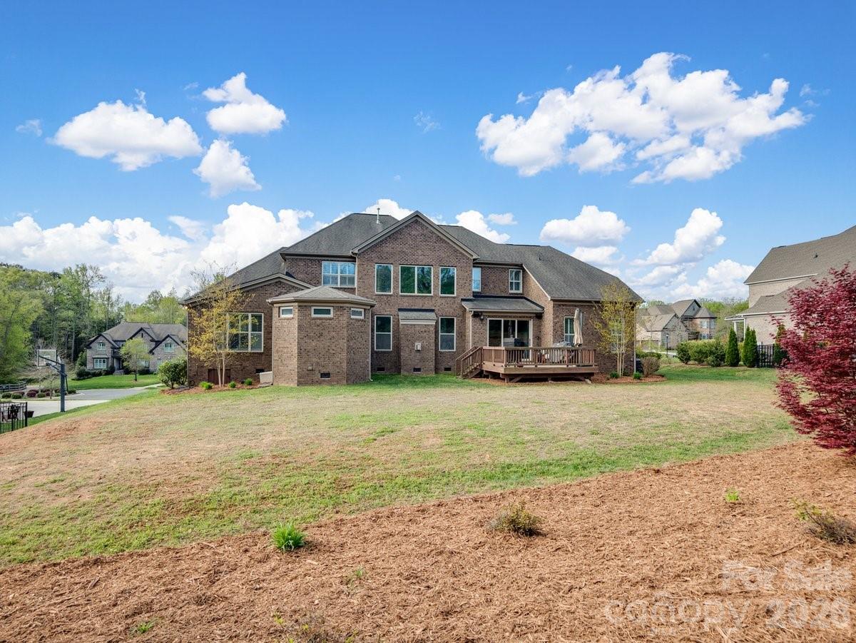 1015 Golden Bell Drive Property Photo 45