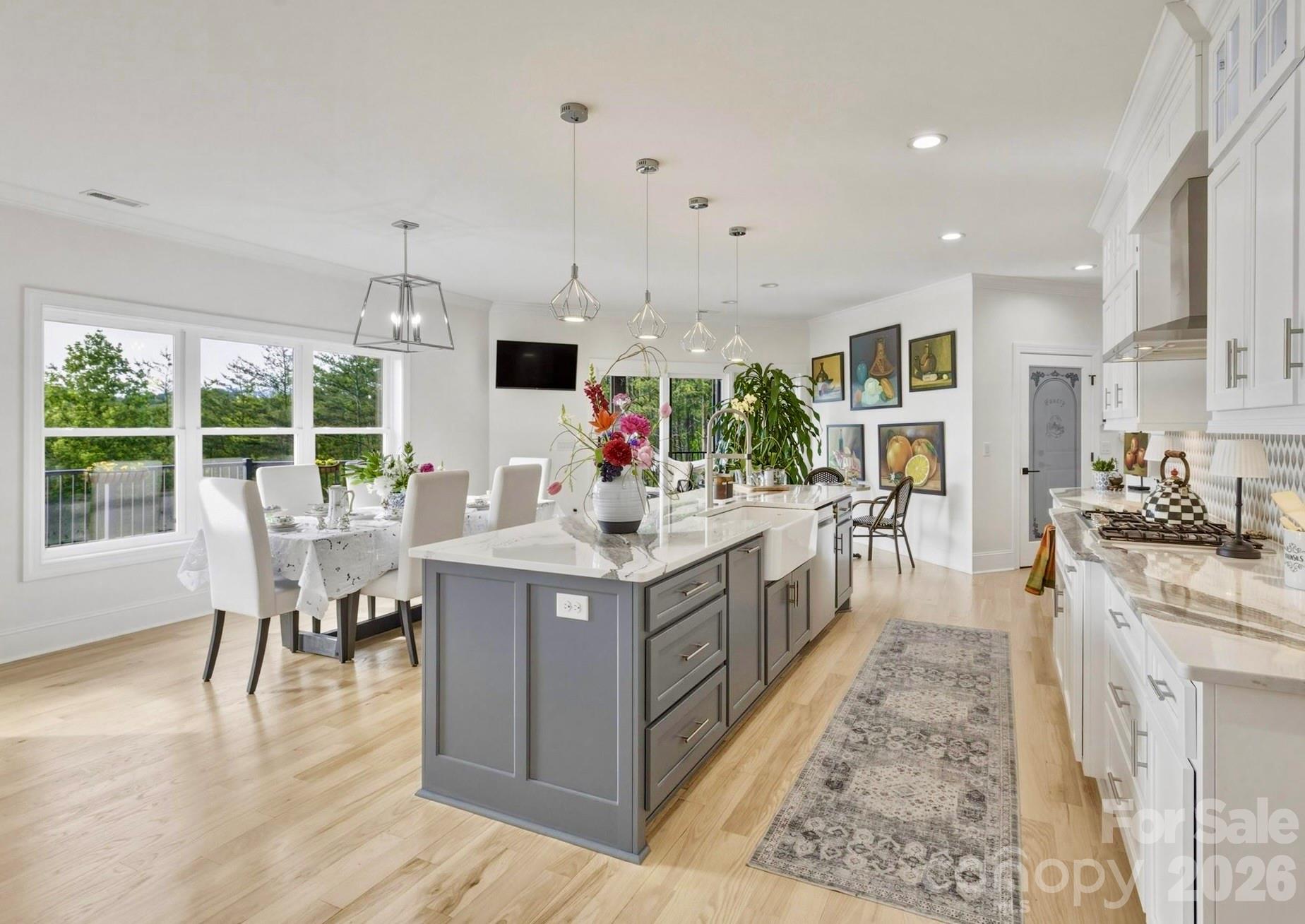 1506 High Valley Way Property Photo 11
