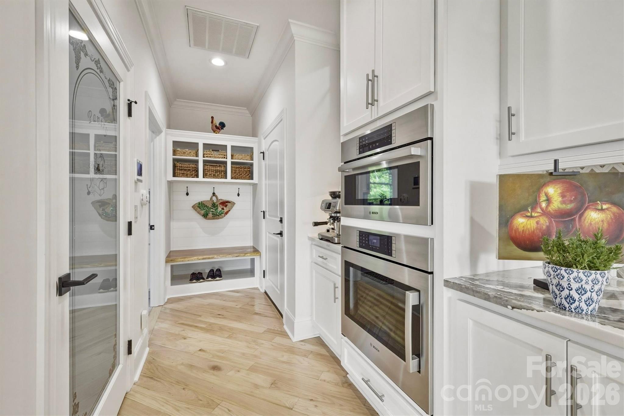 1506 High Valley Way Property Photo 16