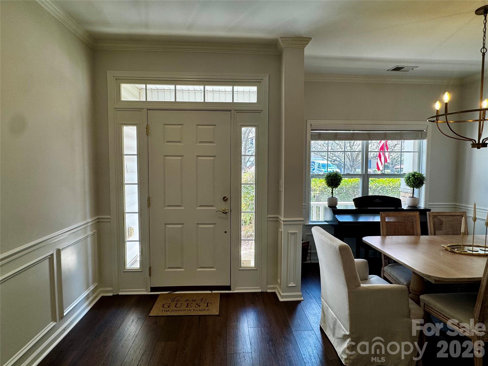 337 Rose Garden Court Property Photo 3