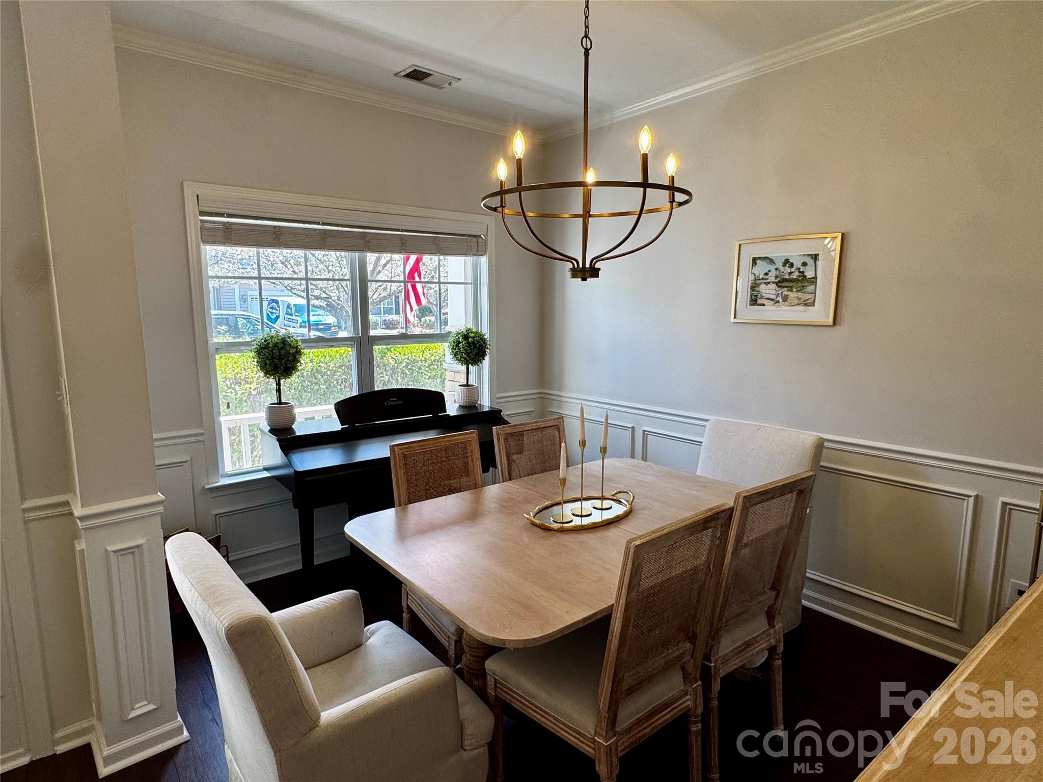 337 Rose Garden Court Property Photo 4