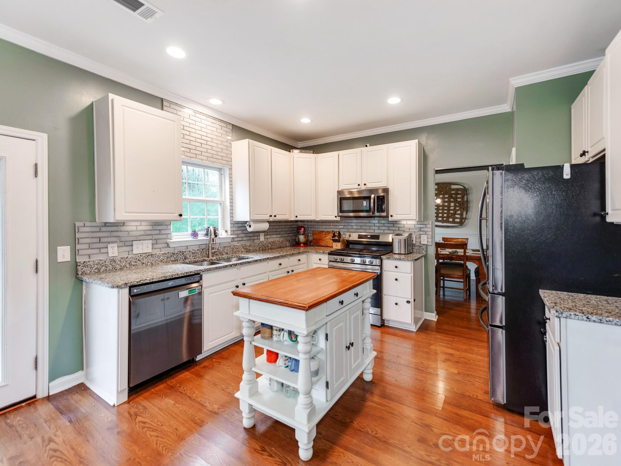 5999 Brookstone Drive Property Photo 10