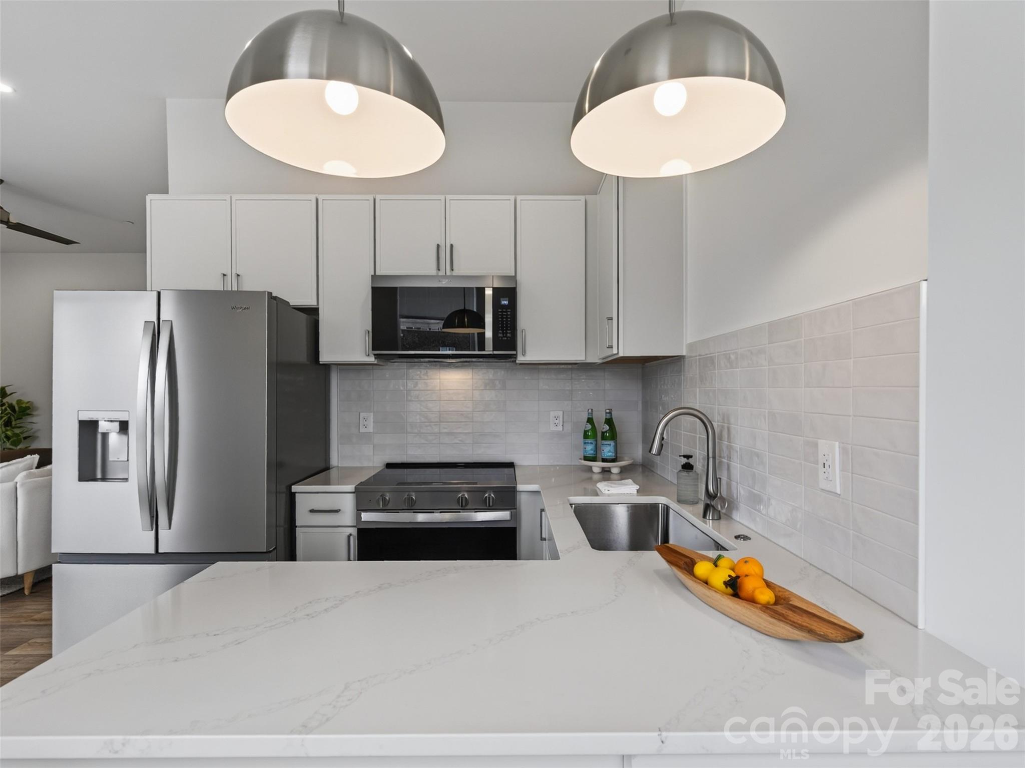 123 Haywood Street 202 Property Photo 8