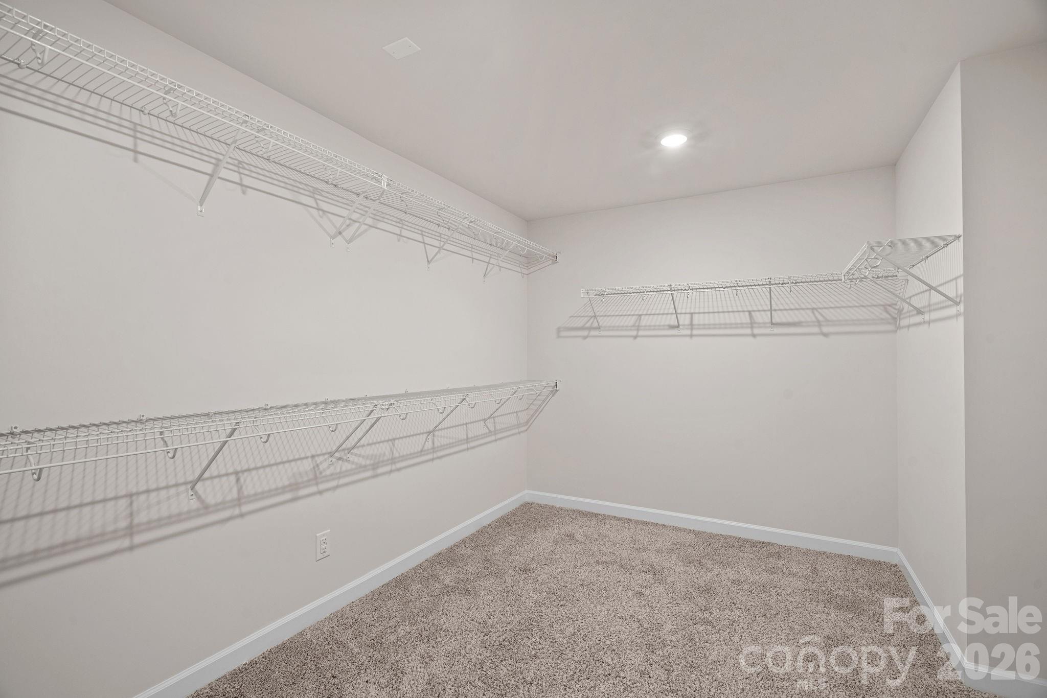 11935 Red Leaf Drive Property Photo 28