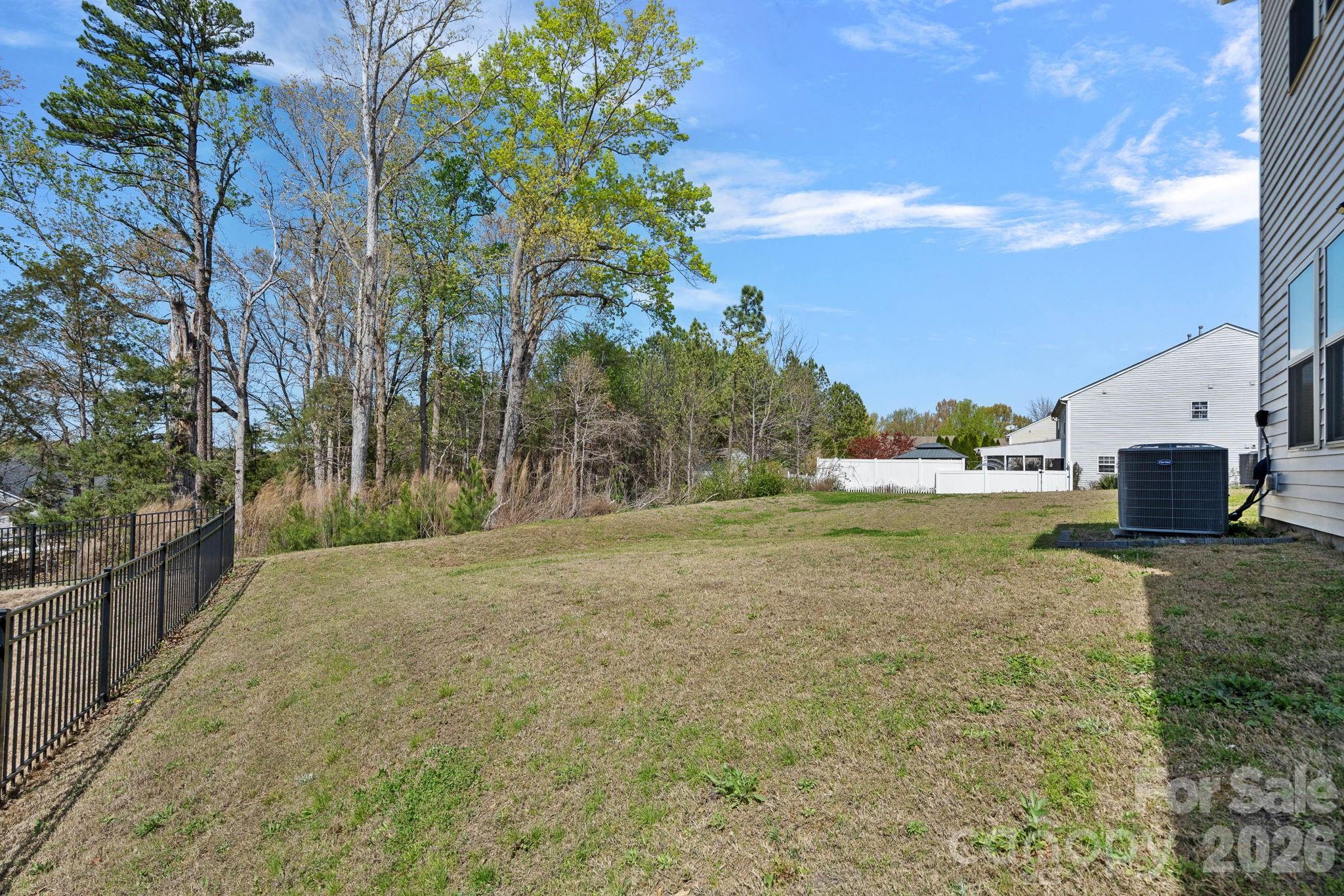 11935 Red Leaf Drive Property Photo 37