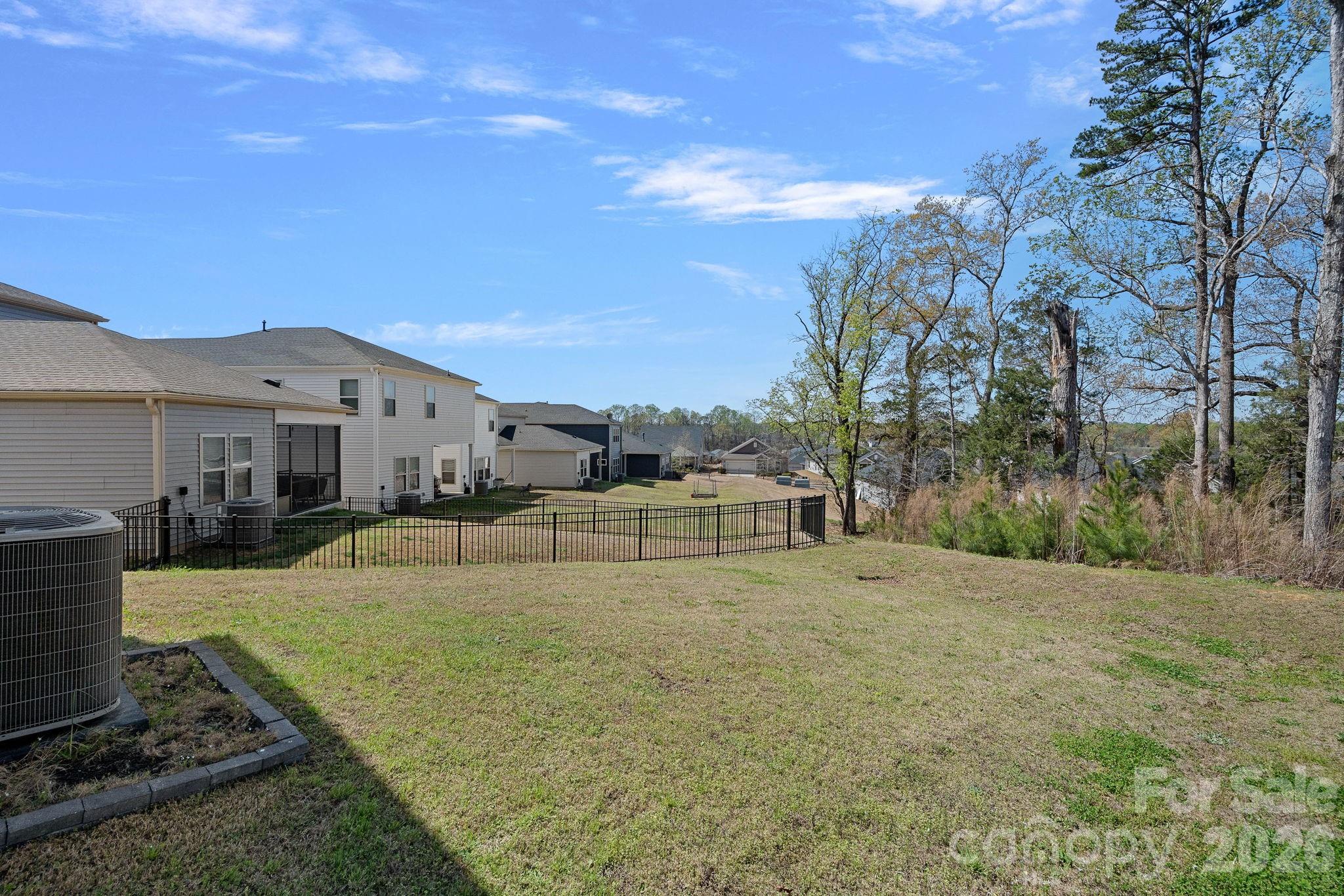 11935 Red Leaf Drive Property Photo 39
