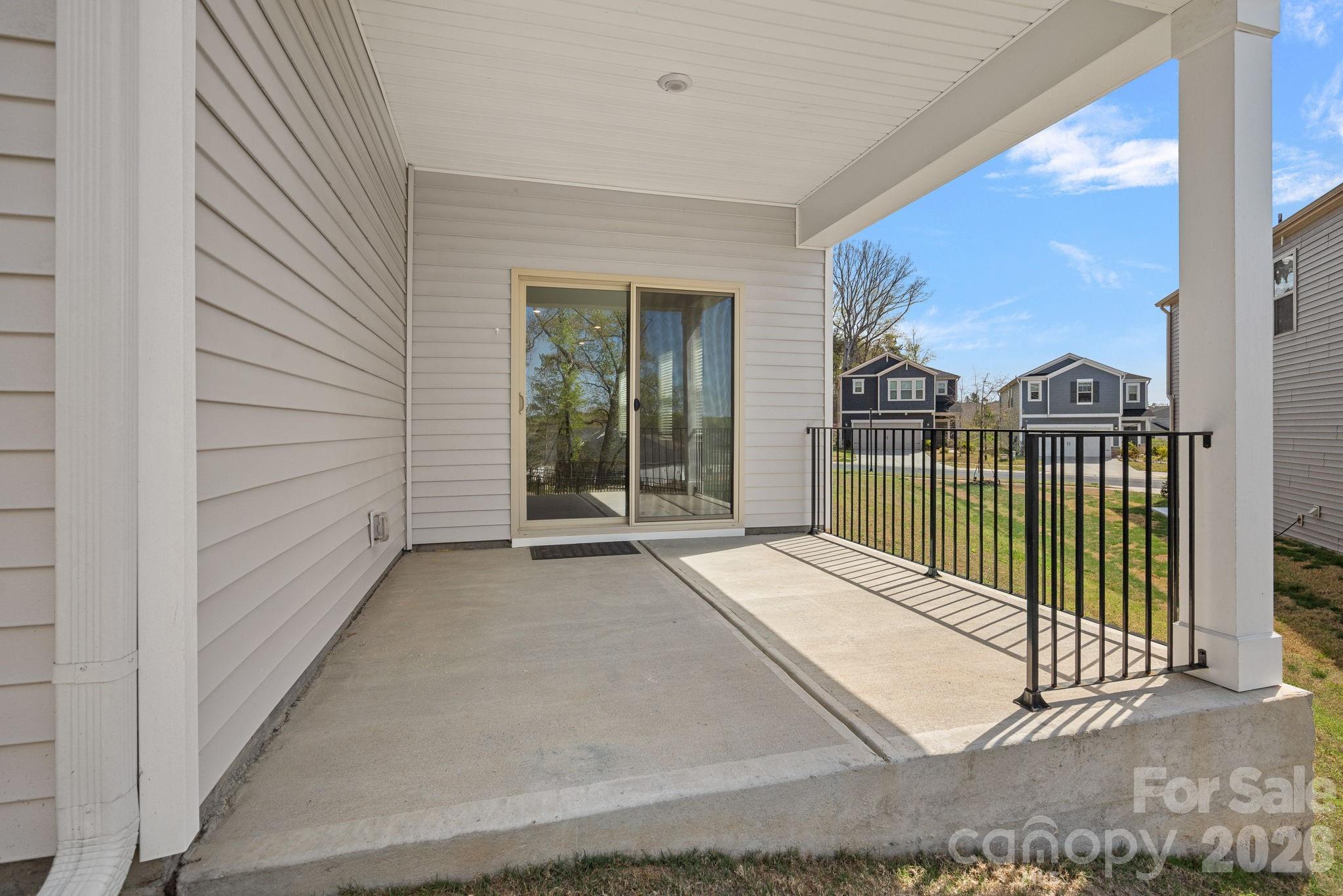11935 Red Leaf Drive Property Photo 40