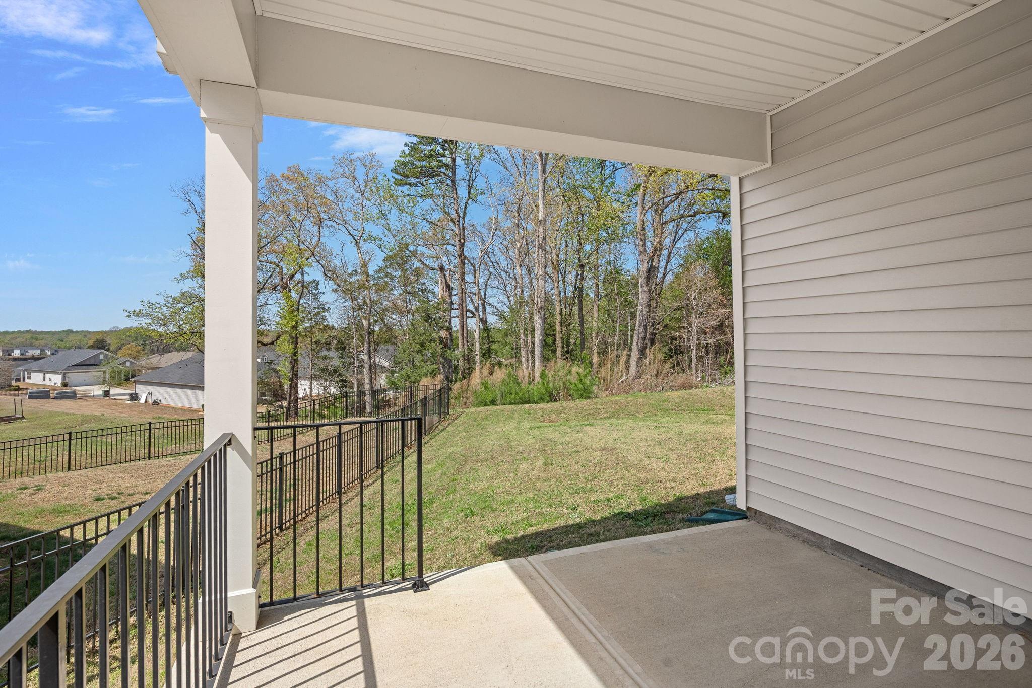 11935 Red Leaf Drive Property Photo 41