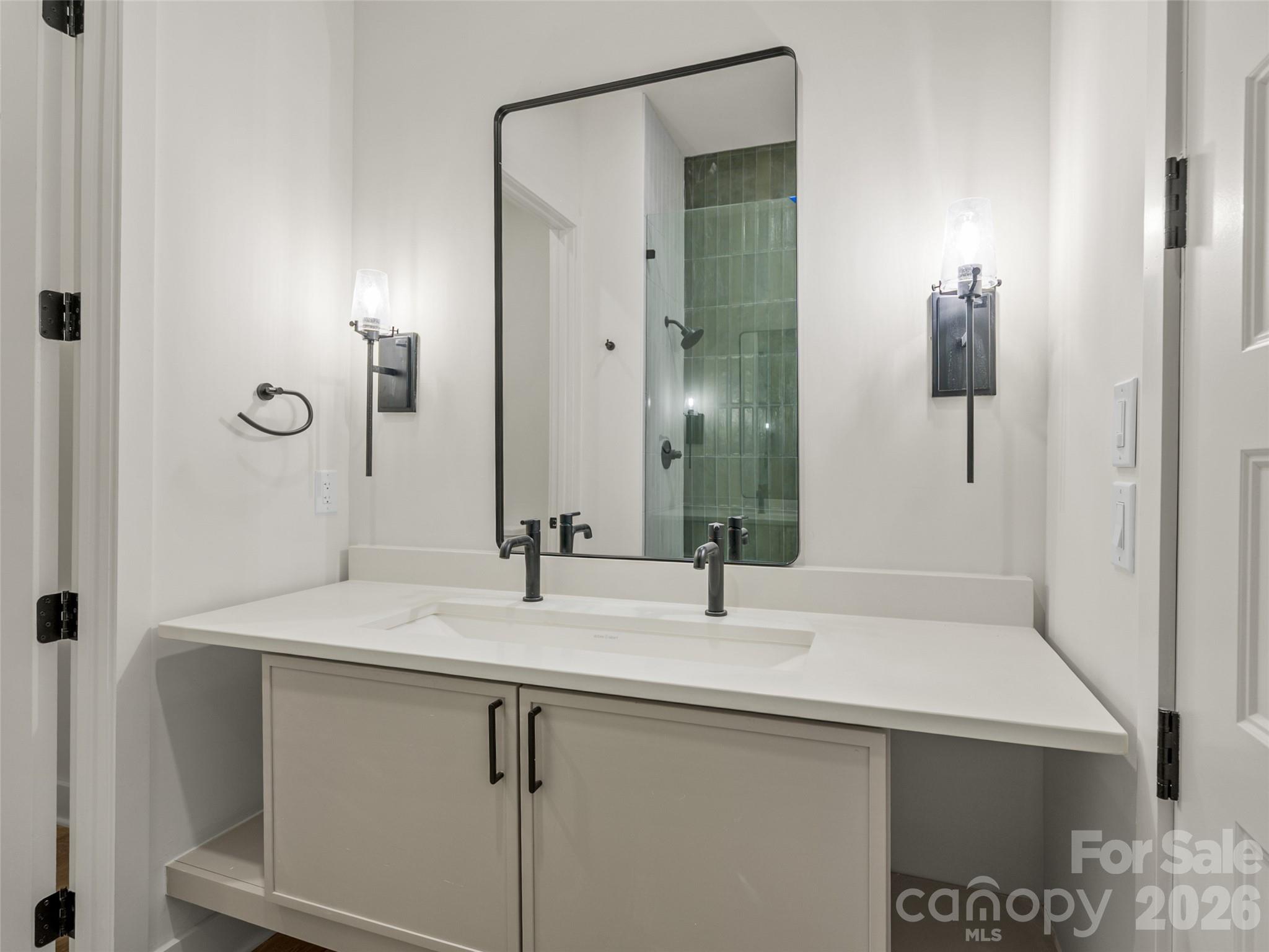 123 Haywood Street 203 Property Photo 21