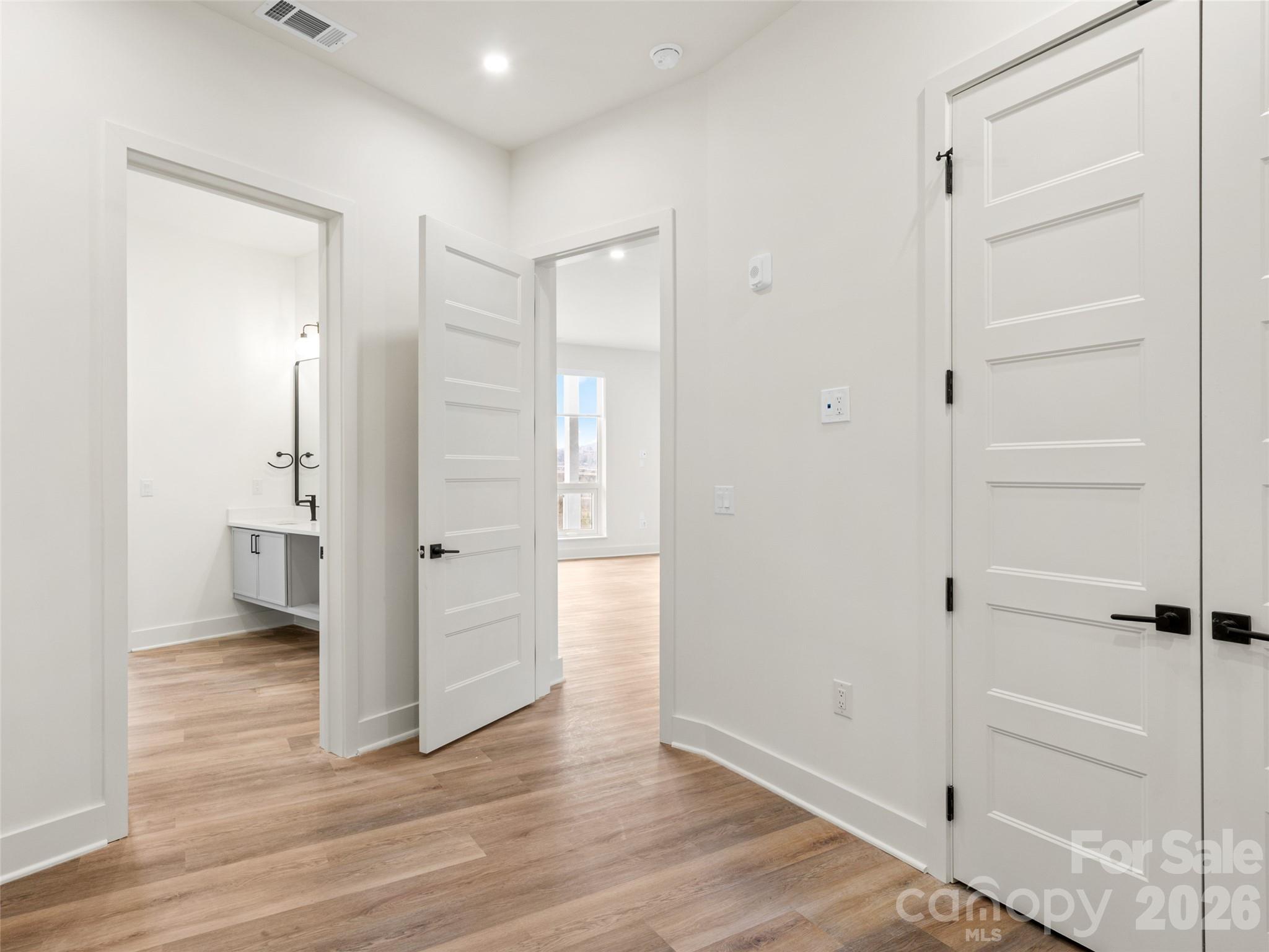 123 Haywood Street 203 Property Photo 28