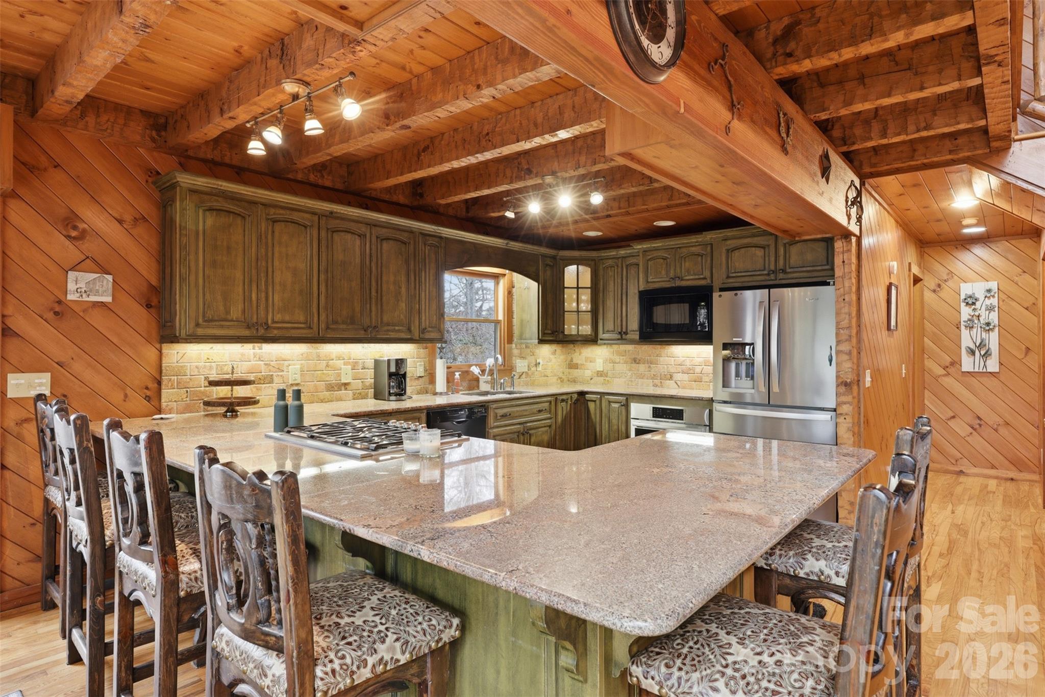 1721 Meadow Road Property Photo 13