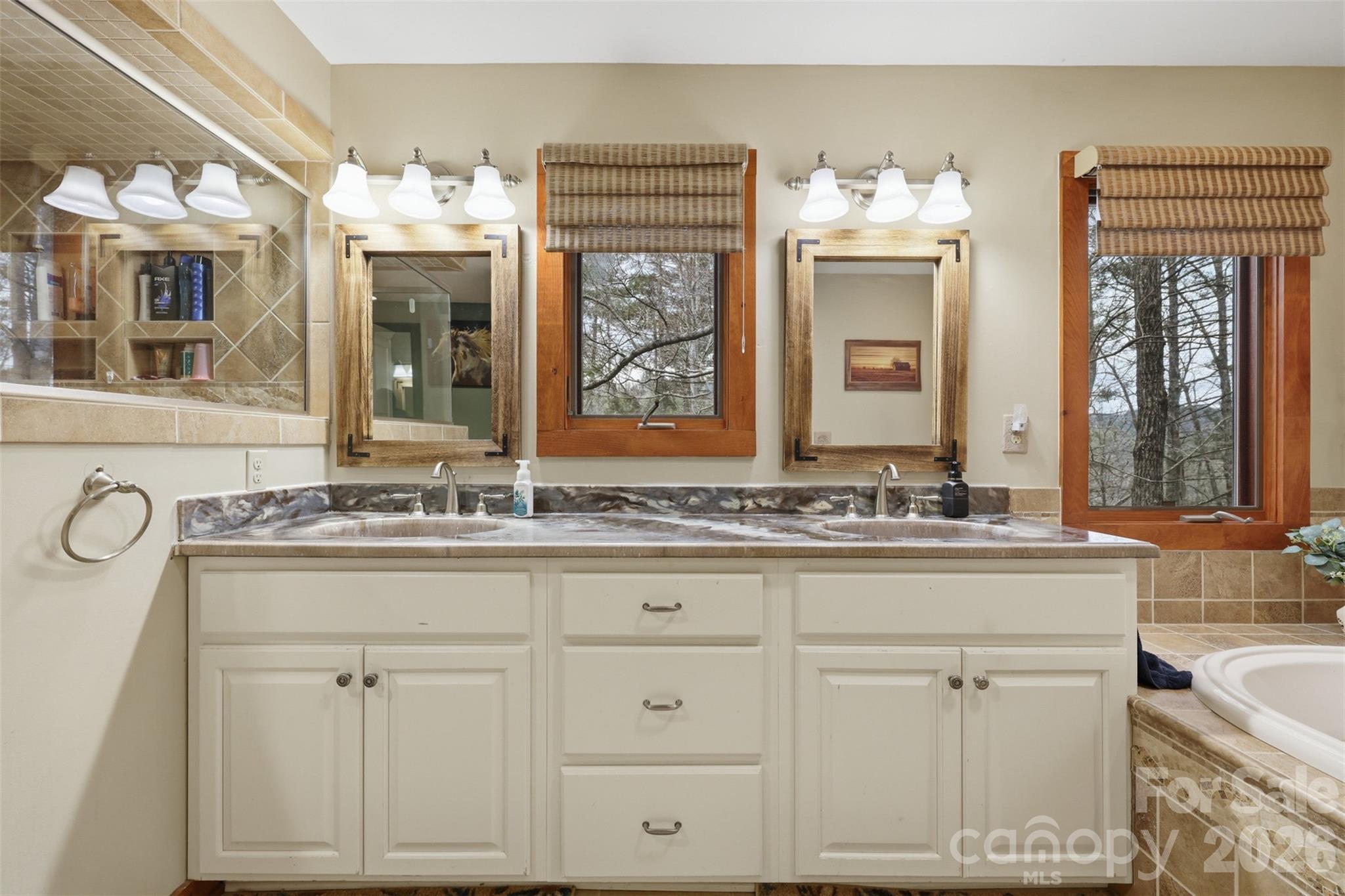 1721 Meadow Road Property Photo 24