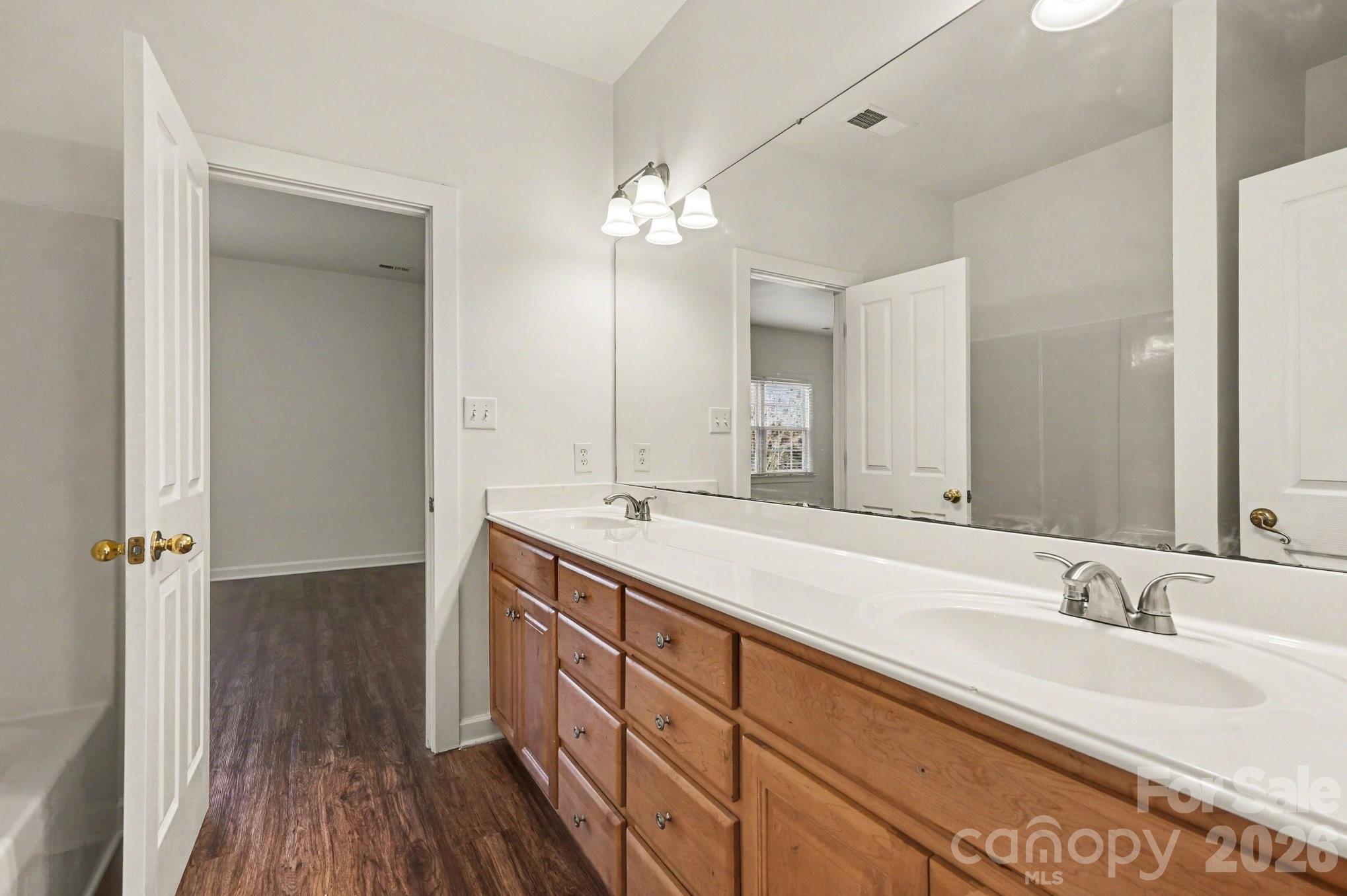 11124 Tradition View Drive Property Photo 18