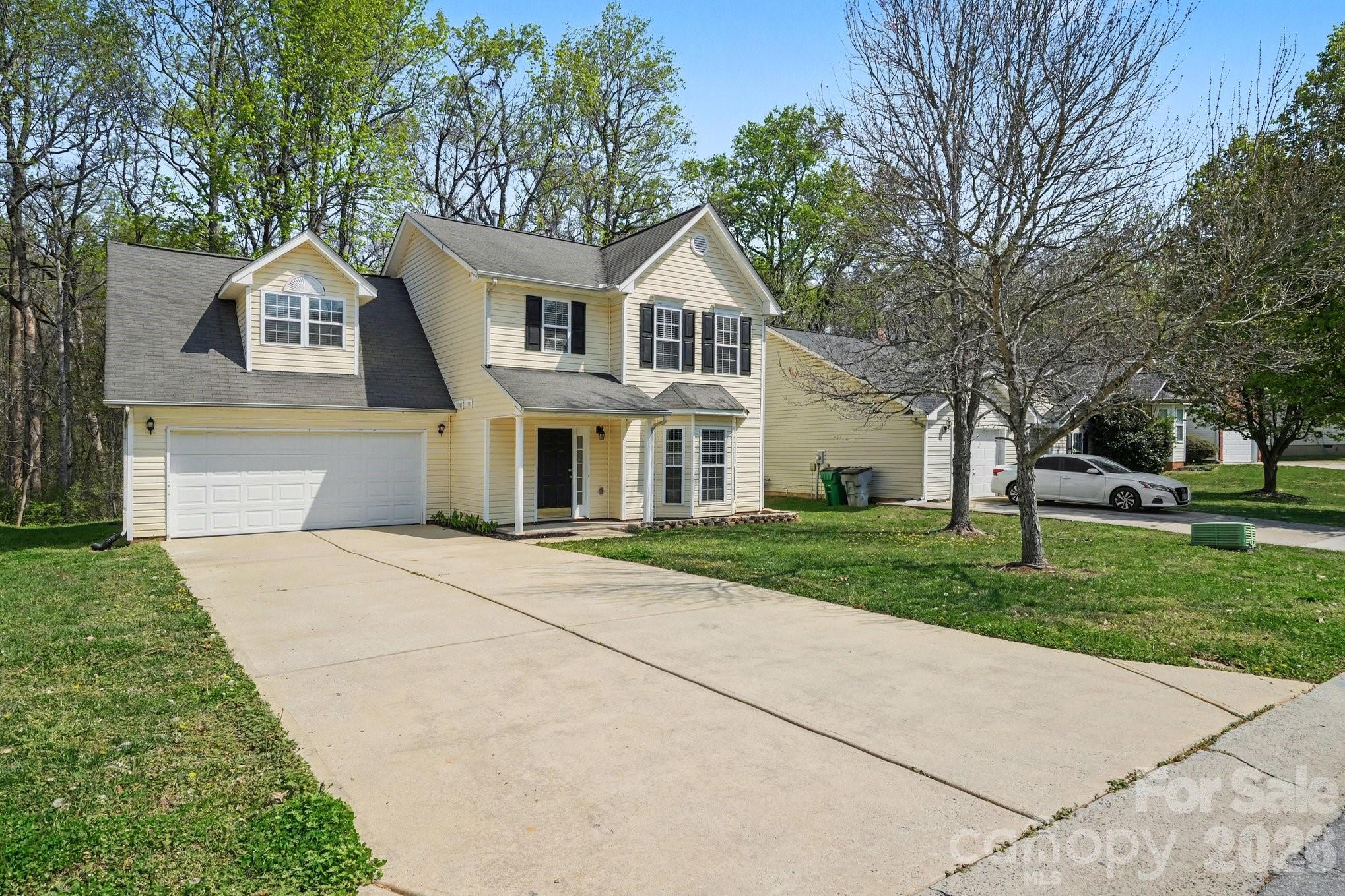 6308 Dumont Lane Property Photo 3
