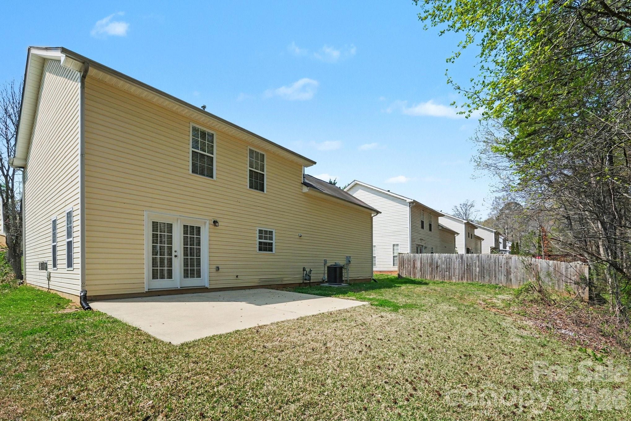 6308 Dumont Lane Property Photo 28
