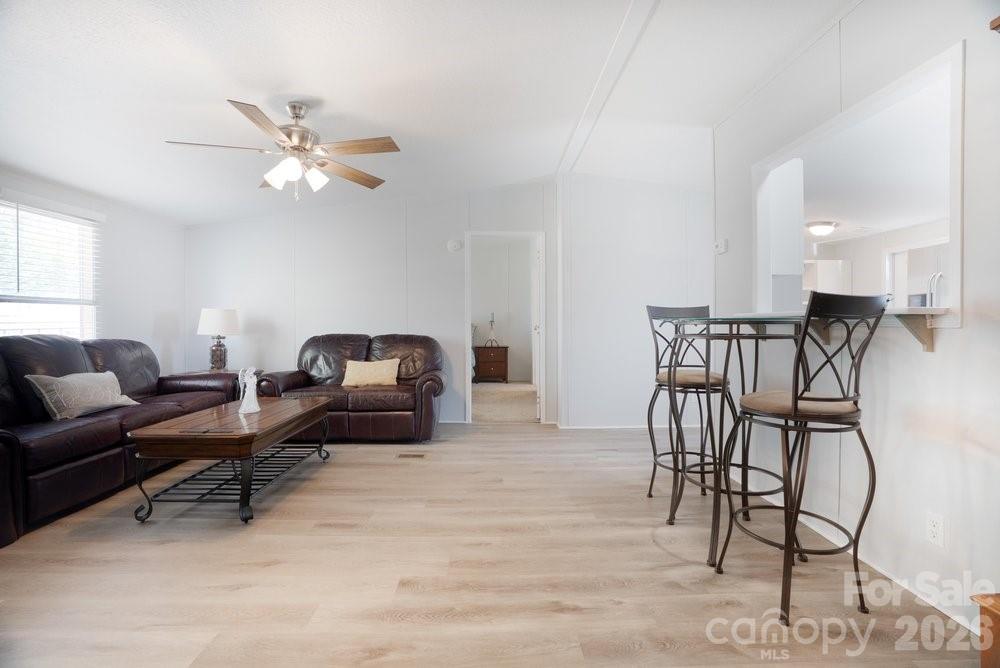 889 Tabor Road Property Photo 6