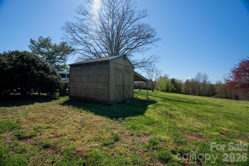889 Tabor Road Property Photo 27