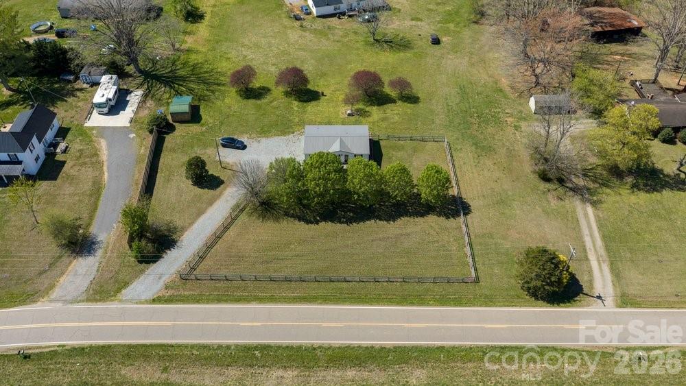 889 Tabor Road Property Photo 29