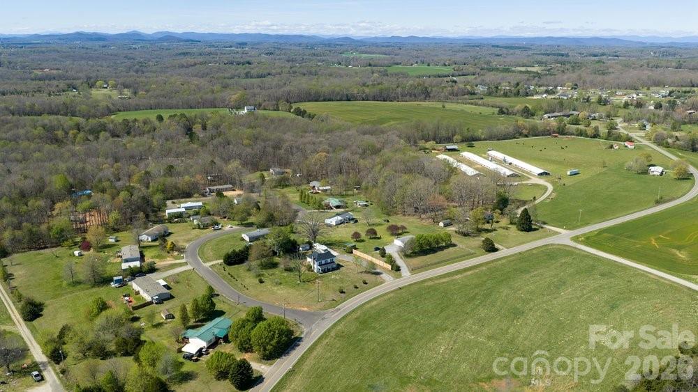 889 Tabor Road Property Photo 34