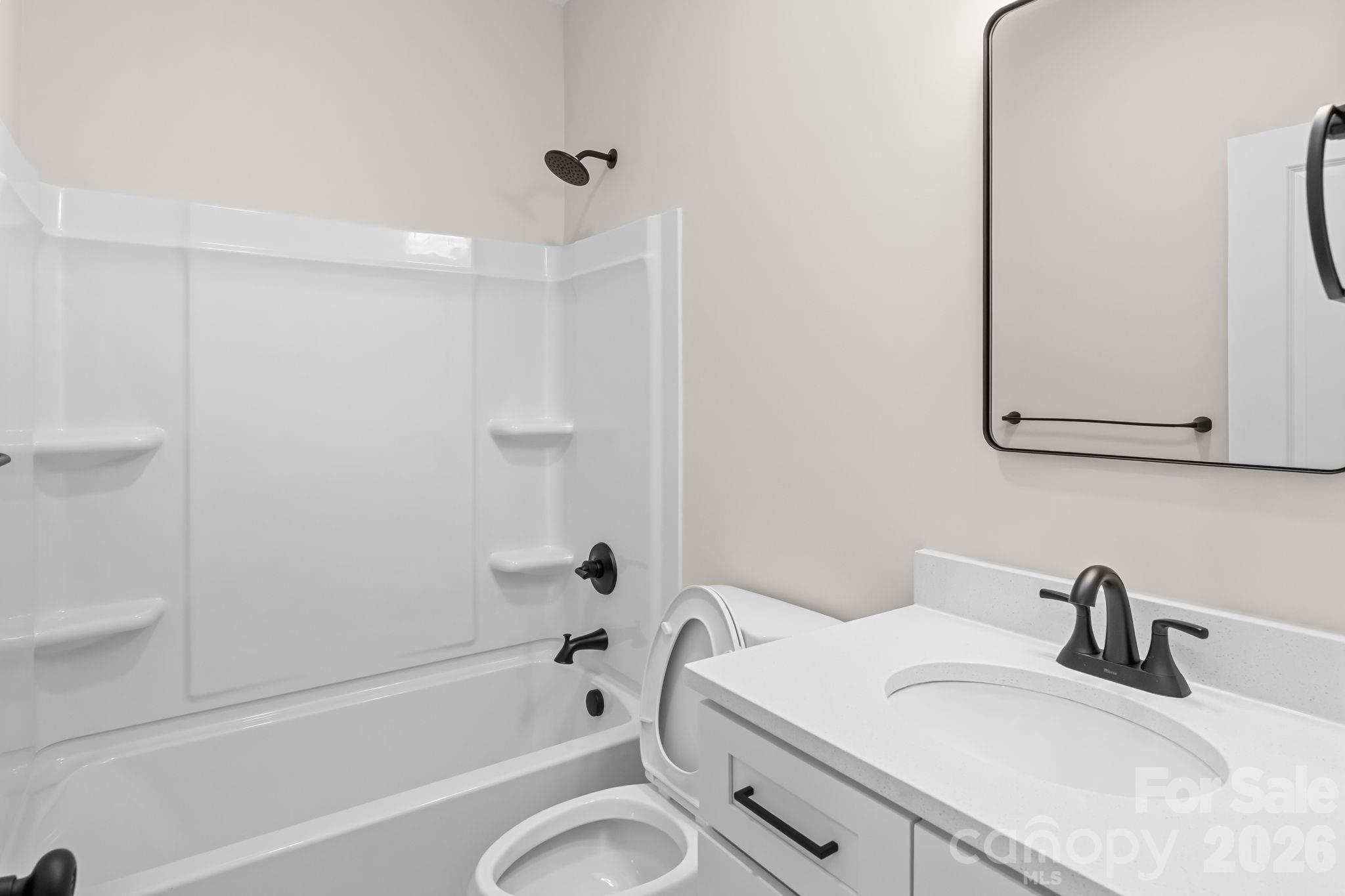 2123 Woodhurst Lane Property Photo 17