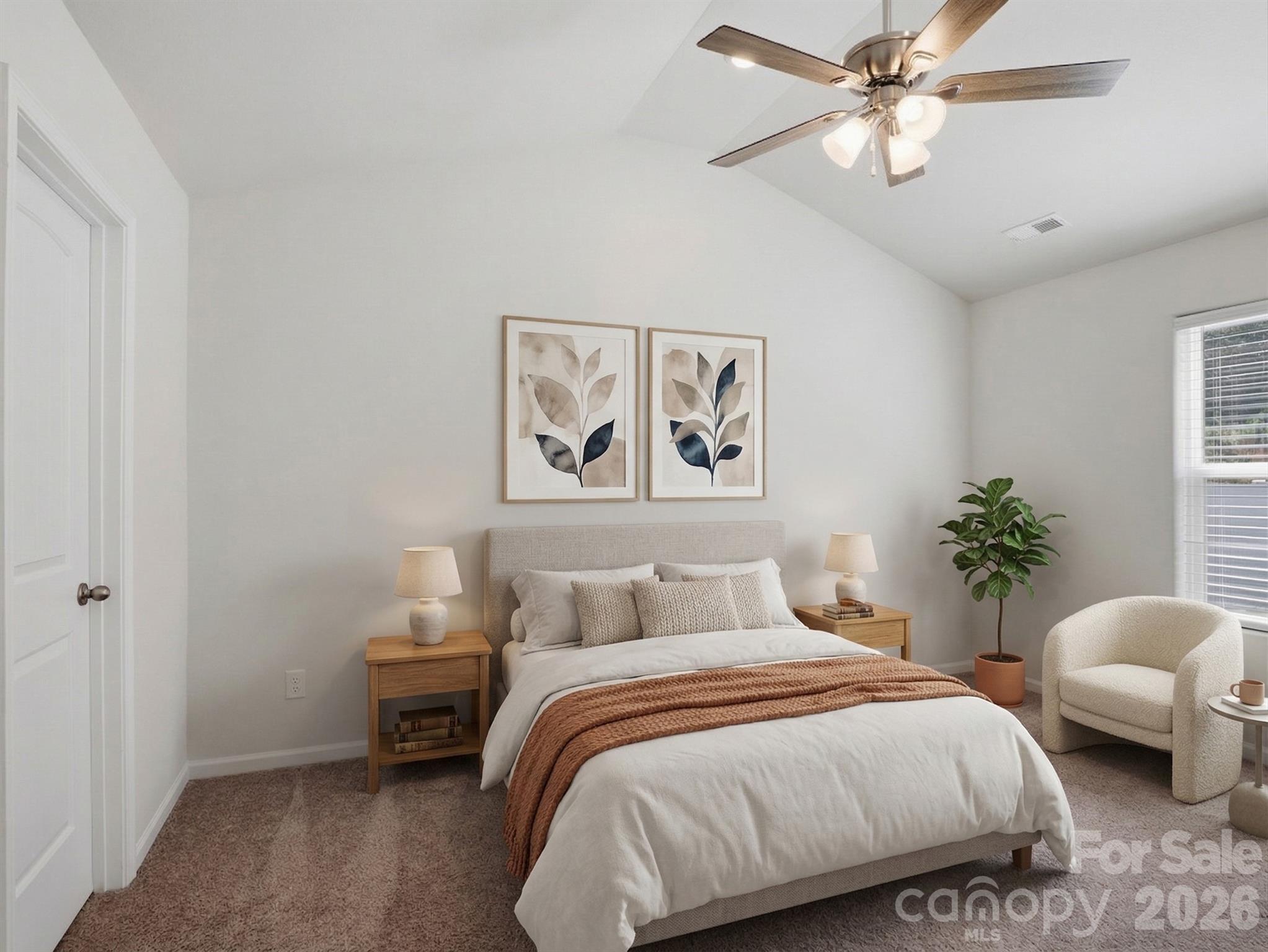 662 E Lamorak Place Property Photo 15