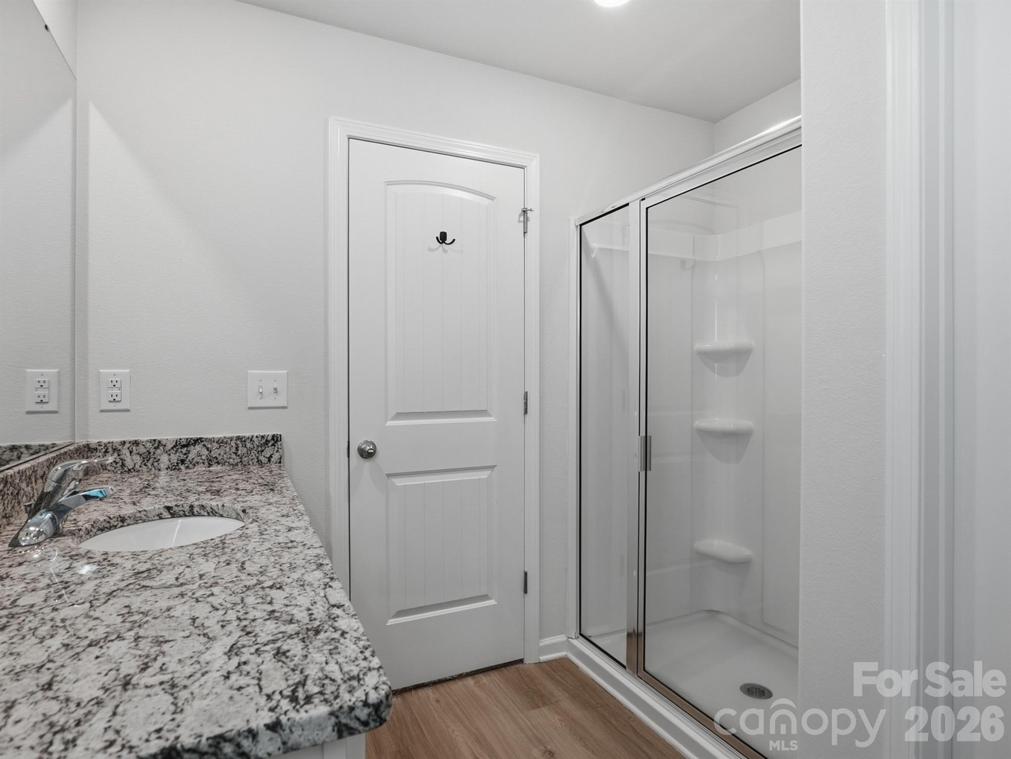 662 E Lamorak Place Property Photo 23