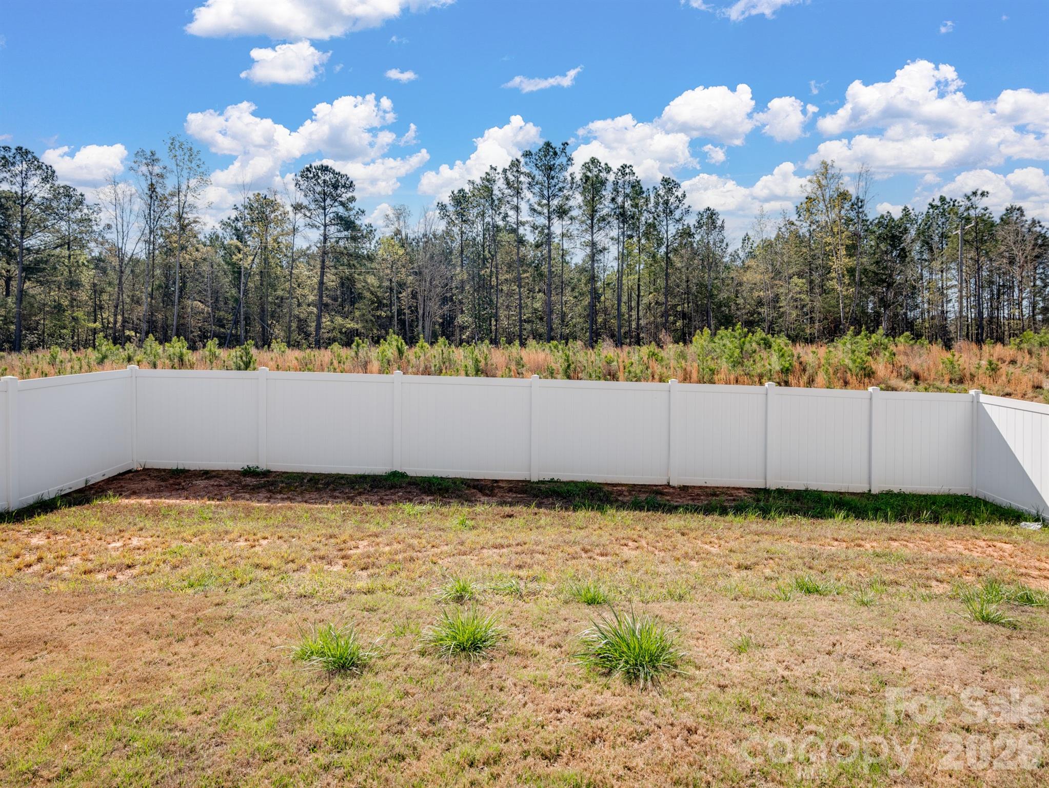 662 E Lamorak Place Property Photo 29