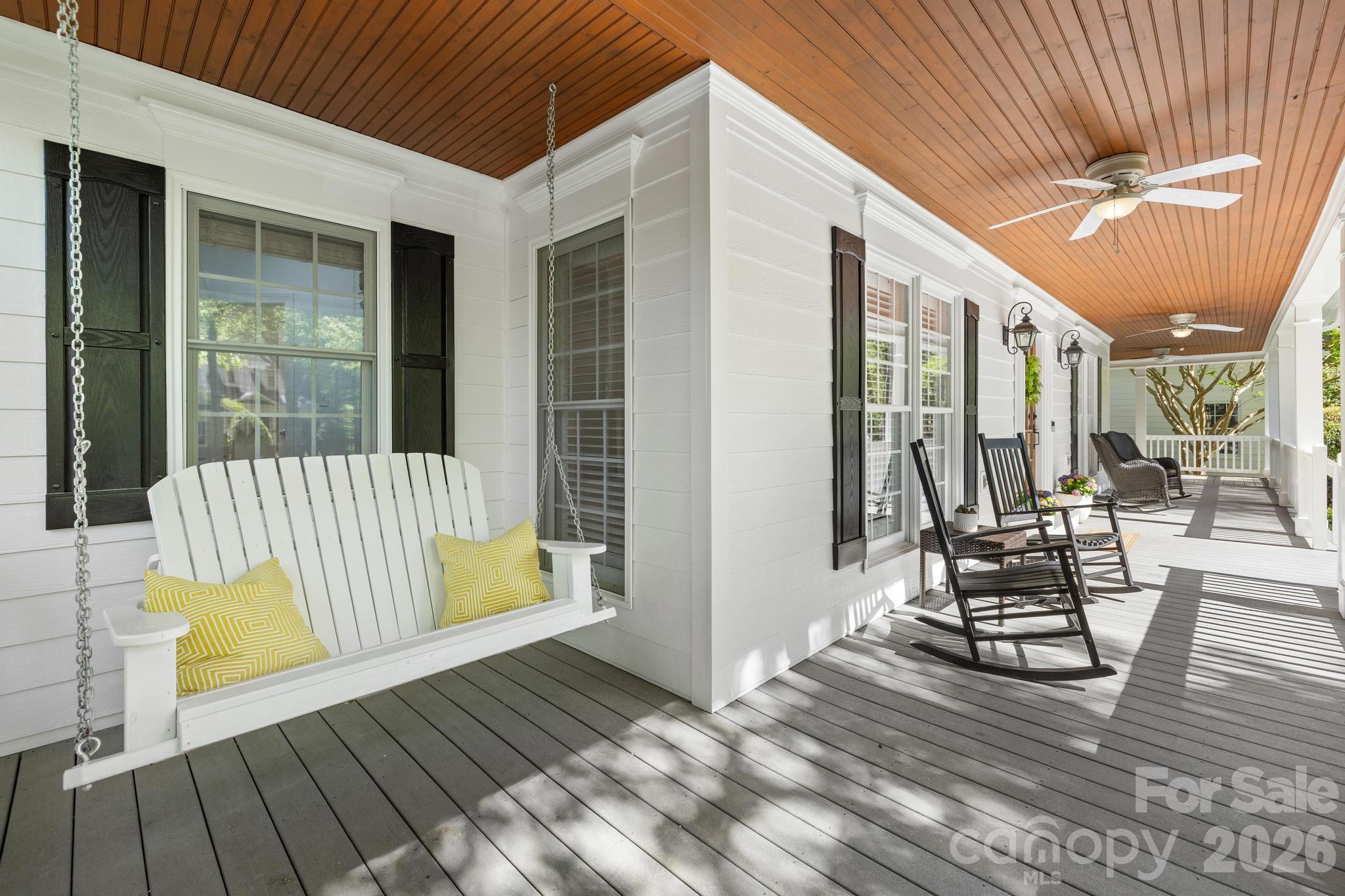 8830 Bluestone Bay Court Property Photo 4
